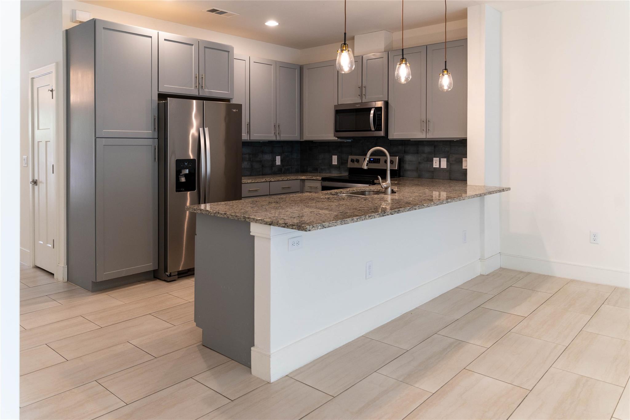 204 Conservation DR
