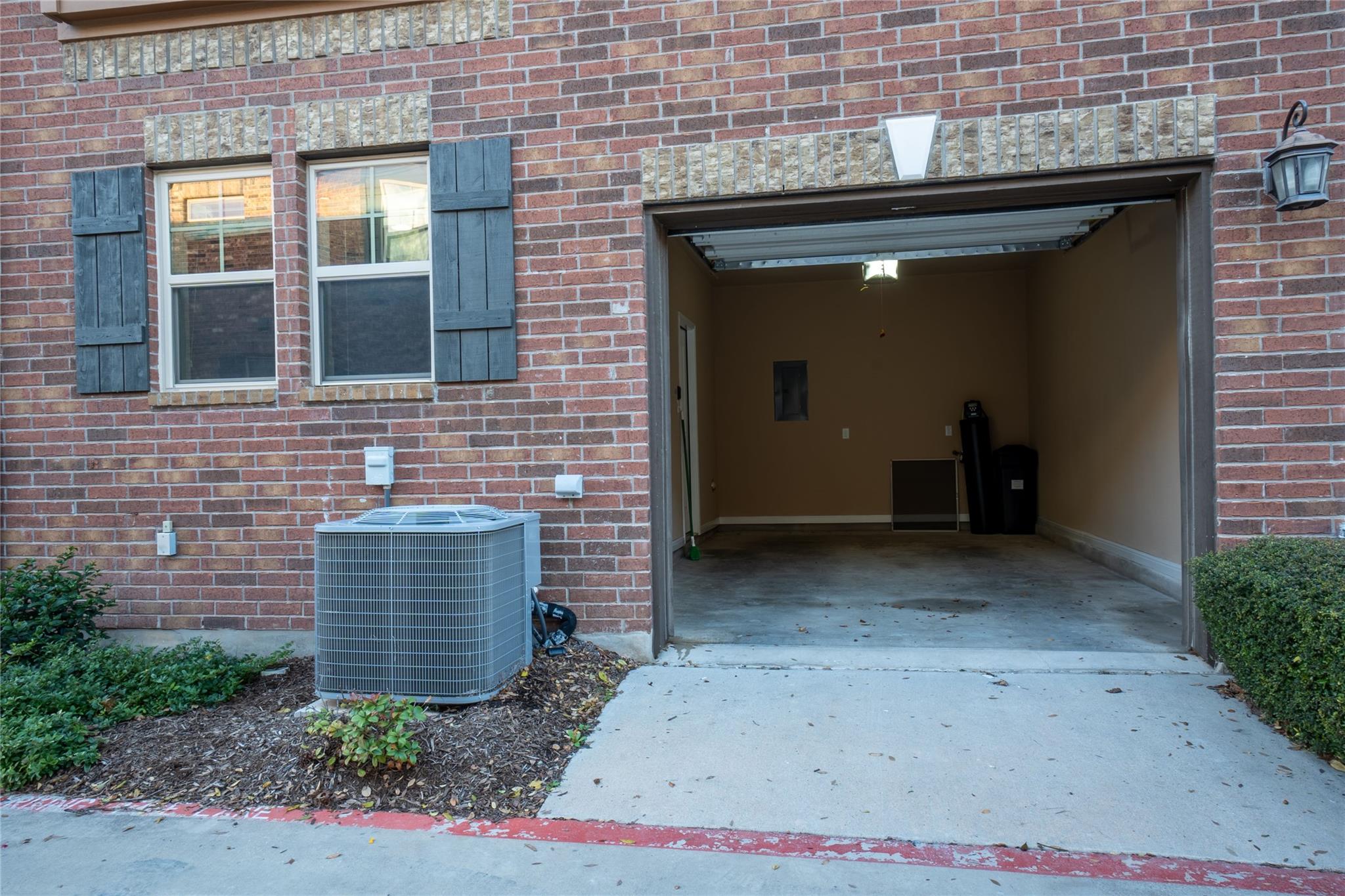 7220 Wyoming Springs DR # 203