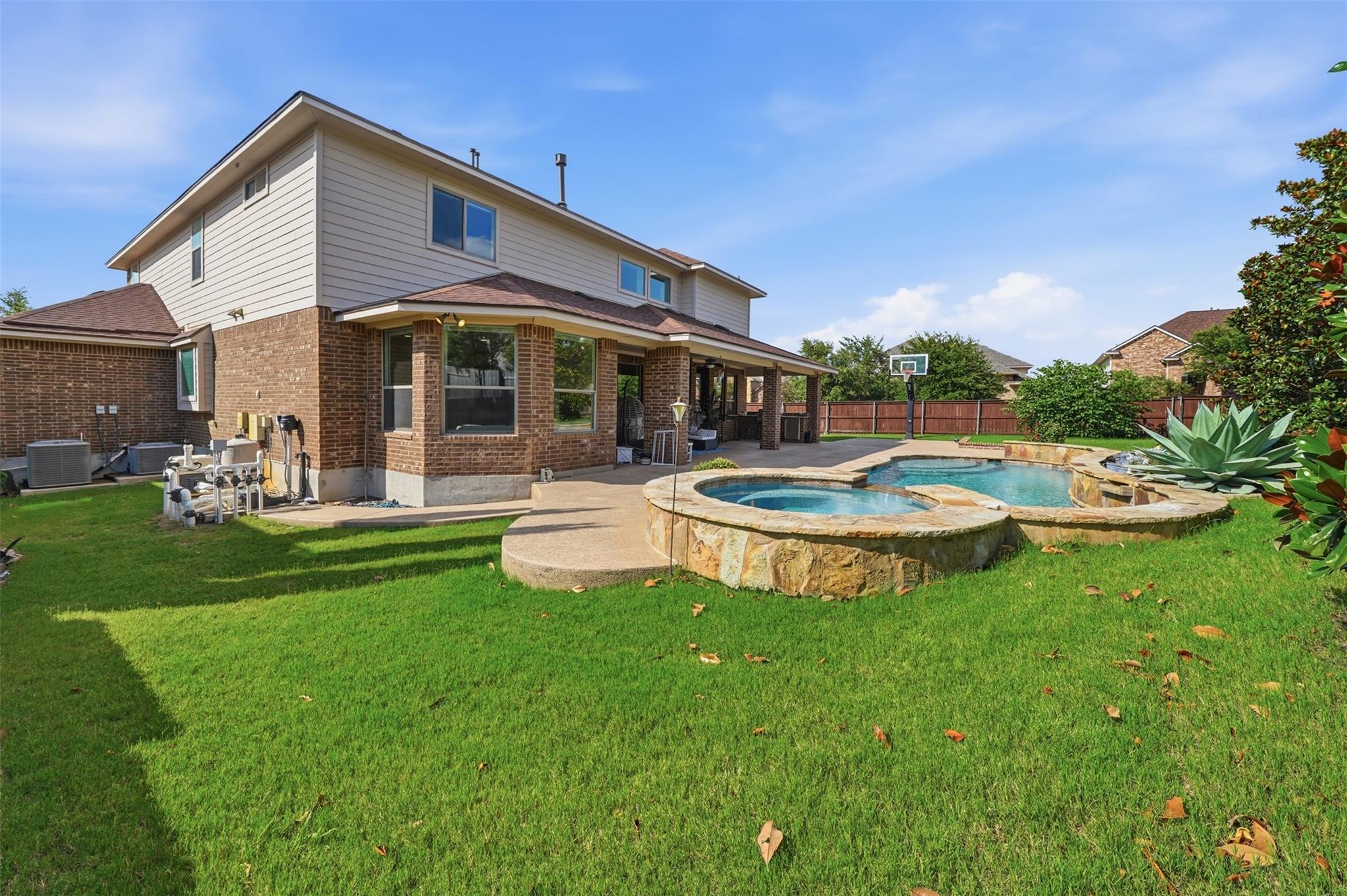 2229 Champions Corner DR