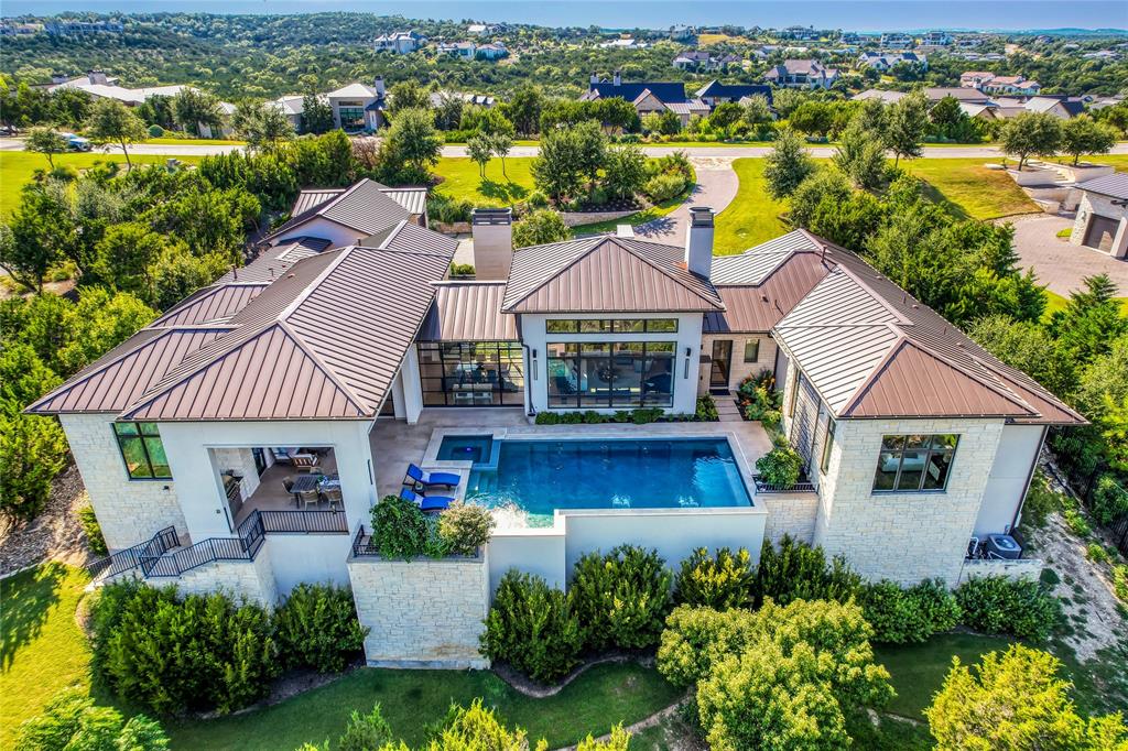 4901 Peralta LN