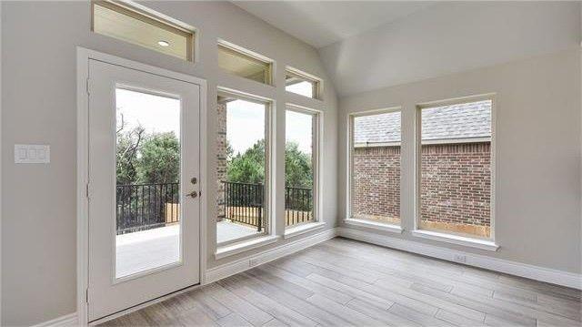 2017 LIMESTONE LAKE DR