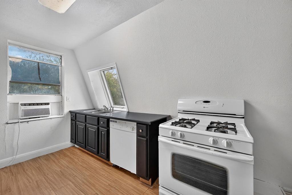 181 Kaatz LN