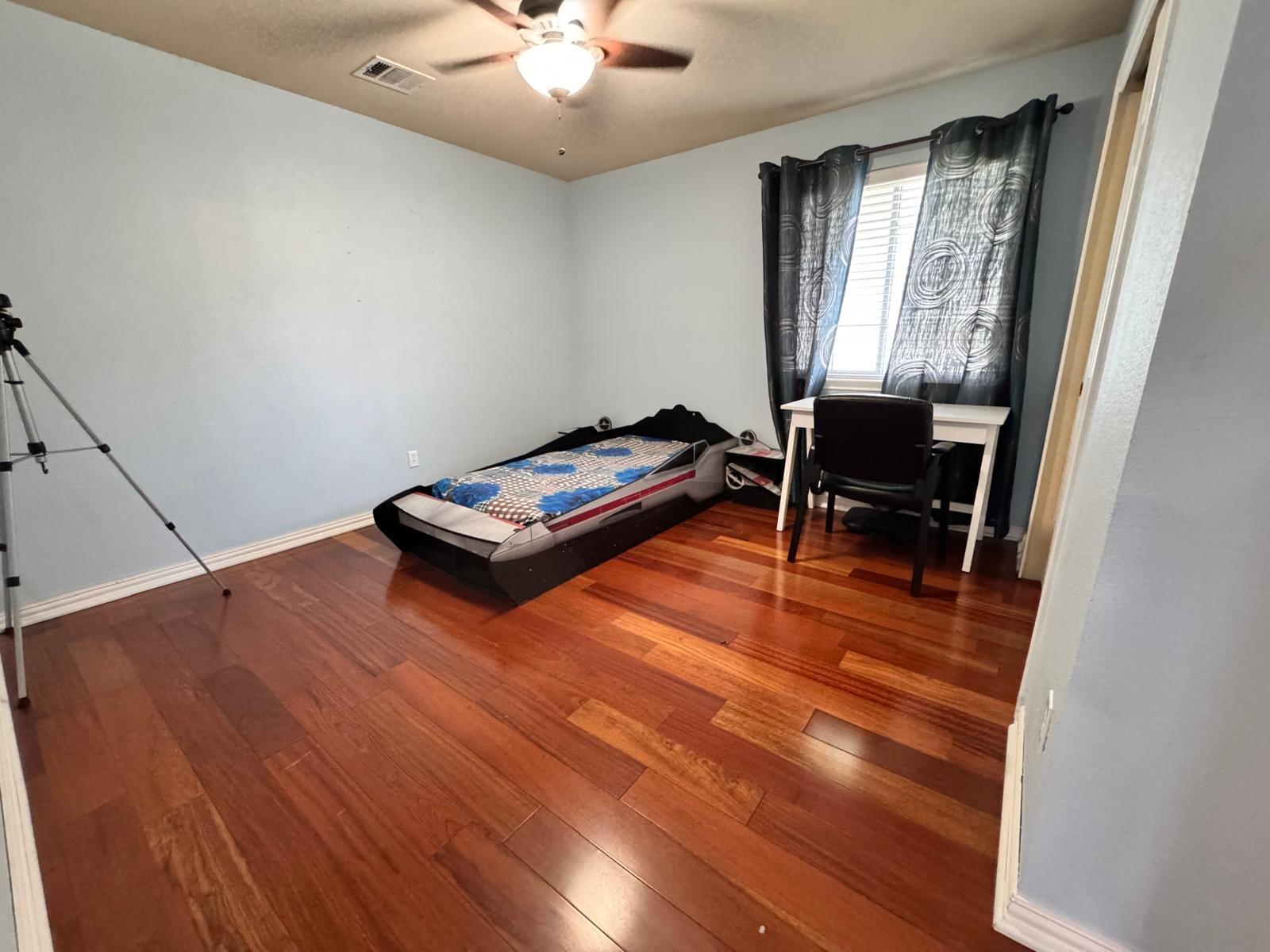 15529 Staked Plains LOOP