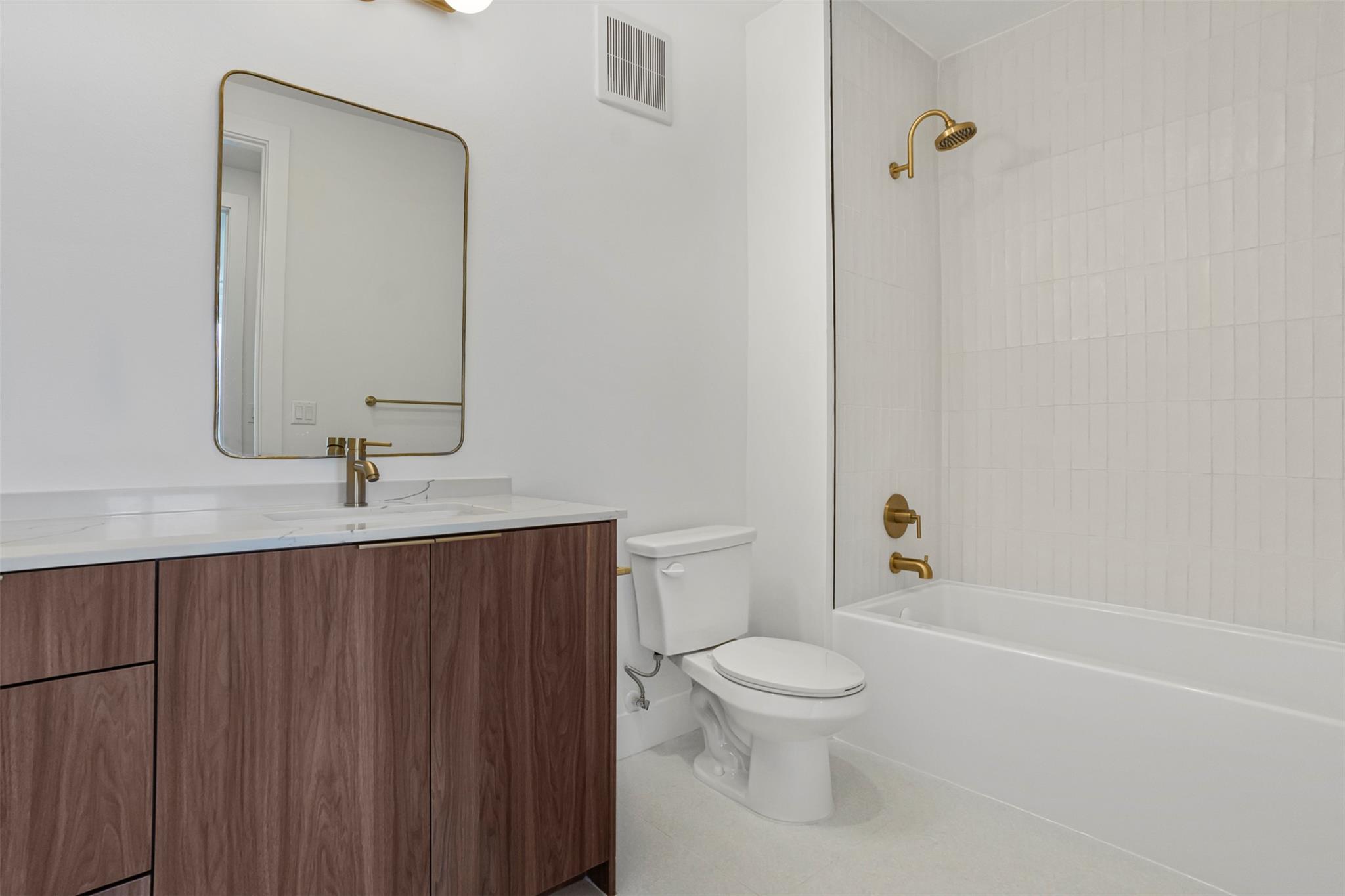 1701 Simond Ave # 520