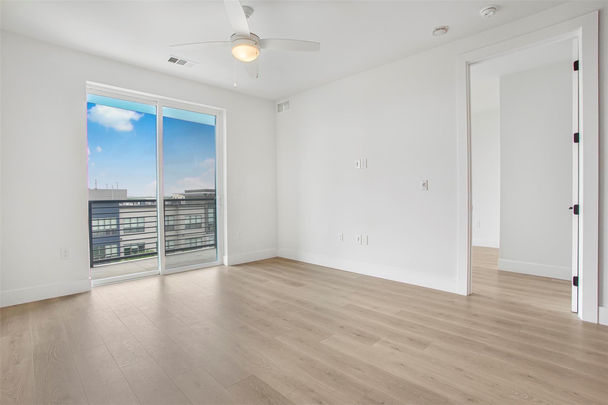 1701 Simond Ave # 520