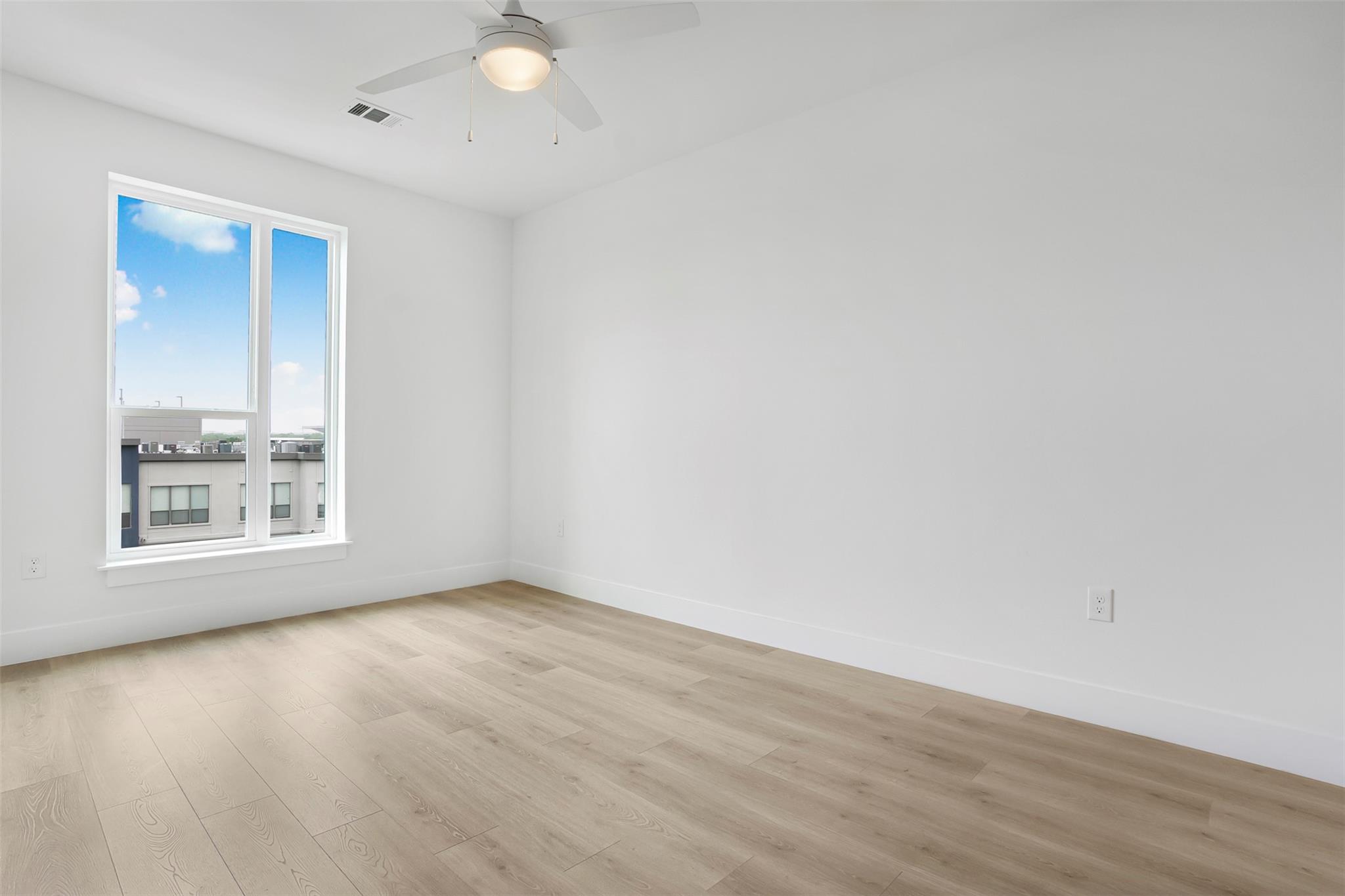 1701 Simond Ave # 520