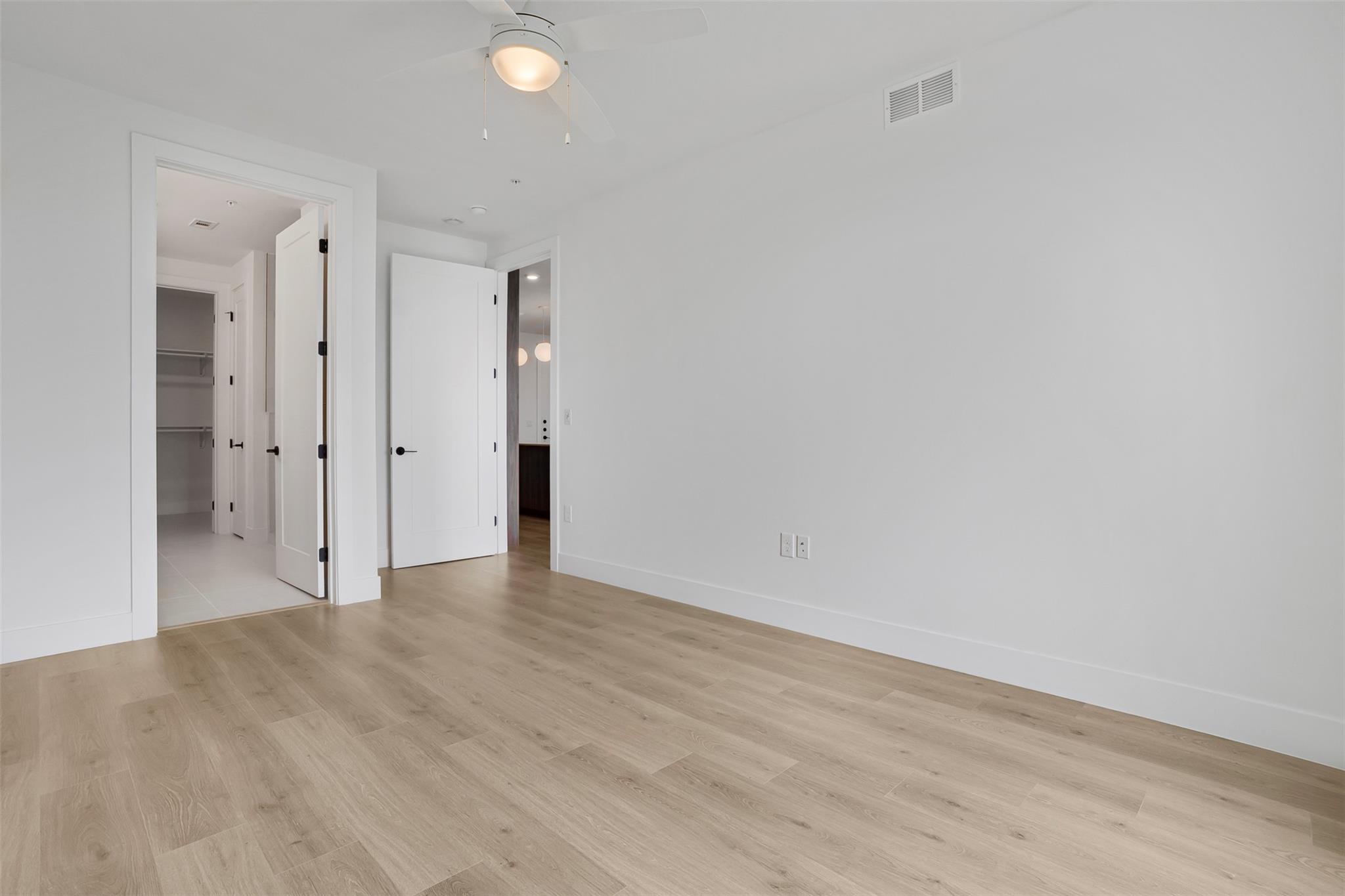 1701 Simond Ave # 520