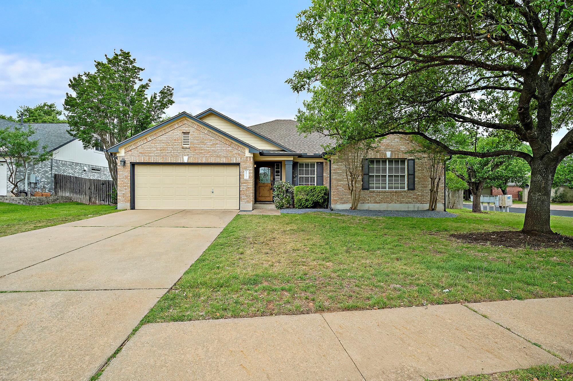 16700 Anjou LN