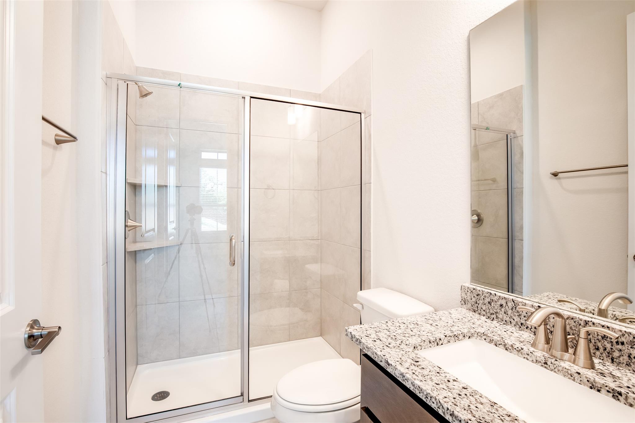 12706 Bloomington DR