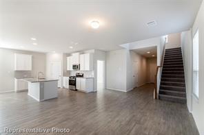 117 Crescent ST