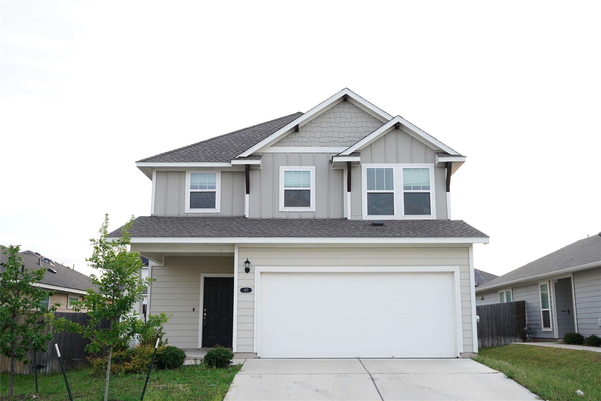 117 Crescent ST