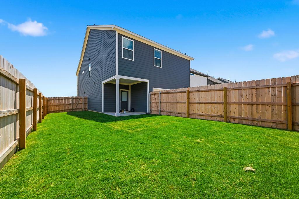 245 Leeland DR