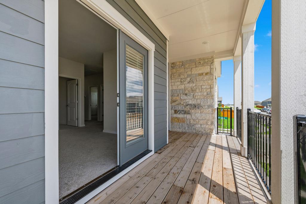 245 Leeland DR