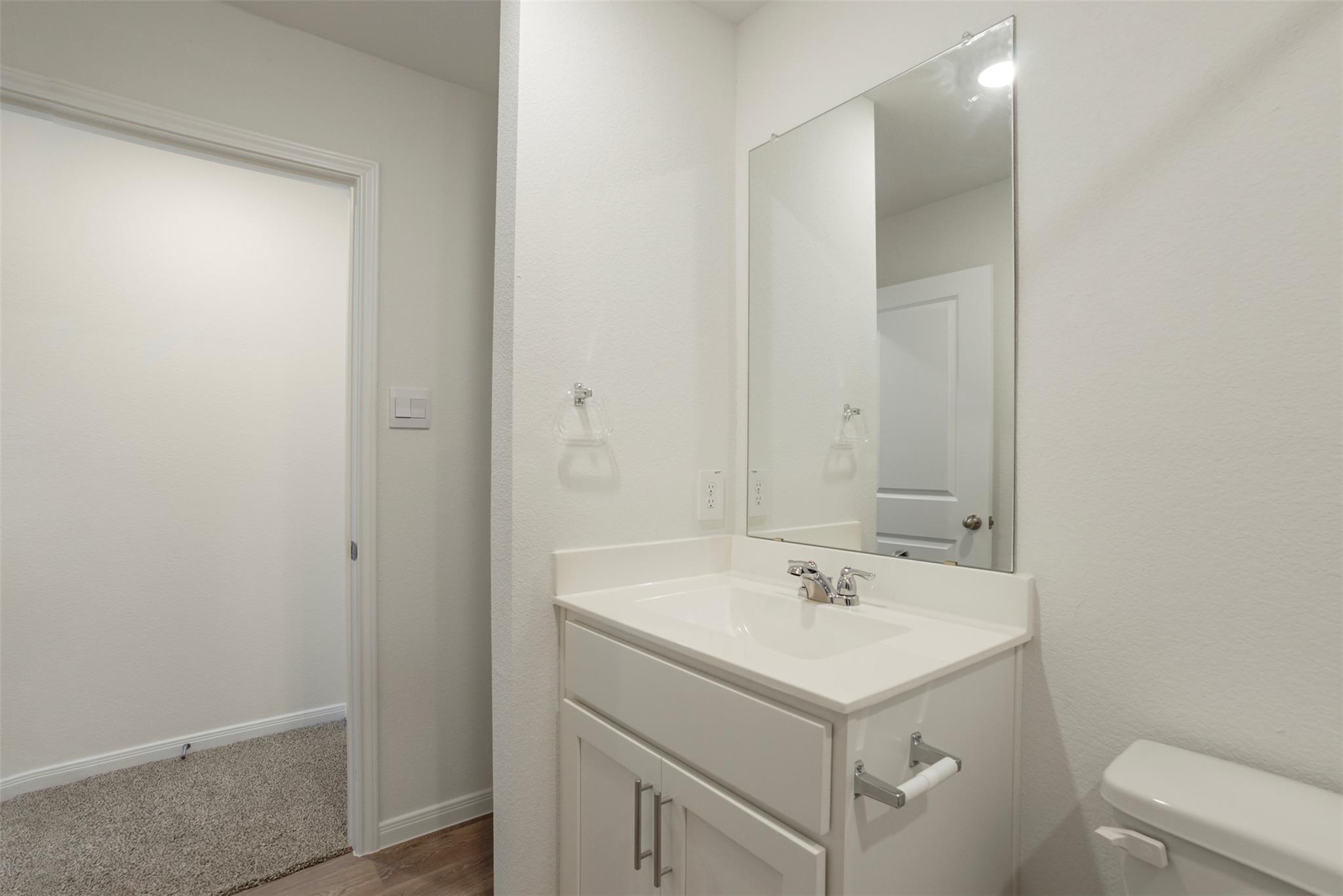 121 FLORA VISTA ST