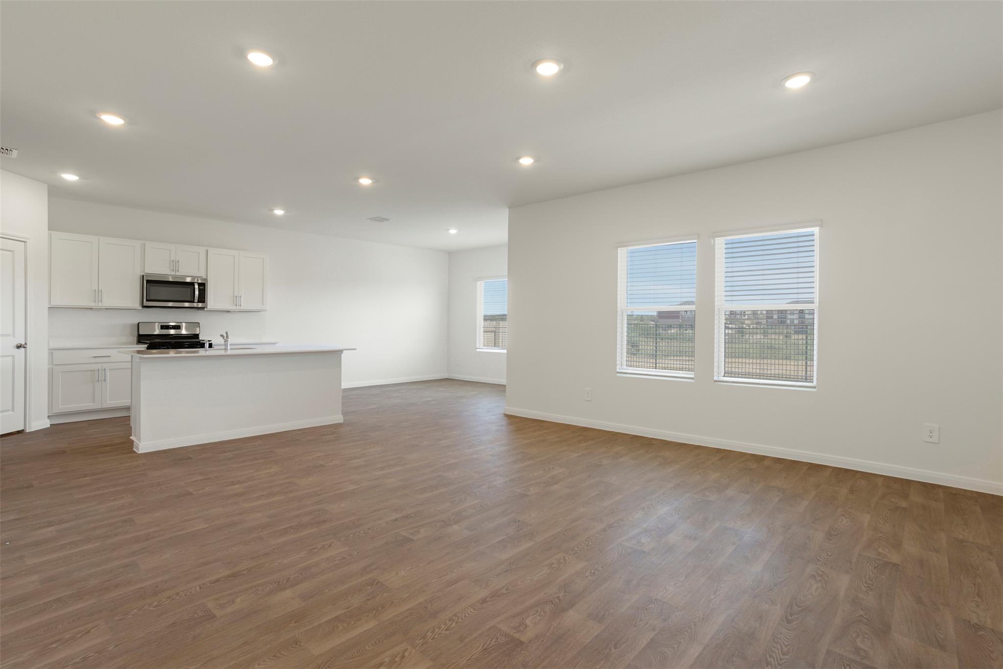 121 FLORA VISTA ST