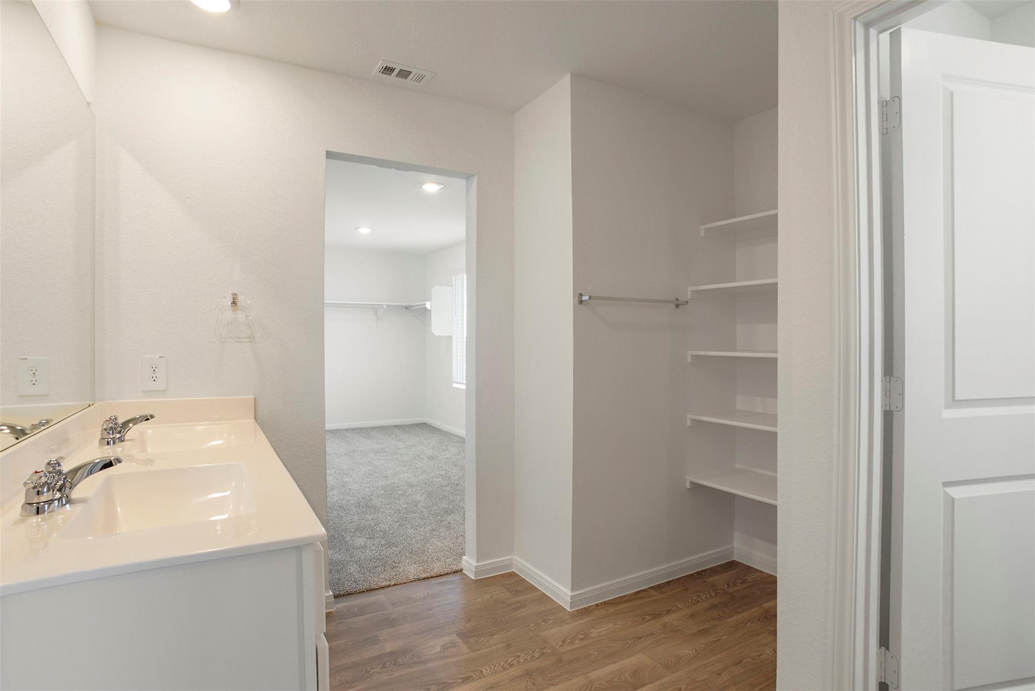 121 FLORA VISTA ST