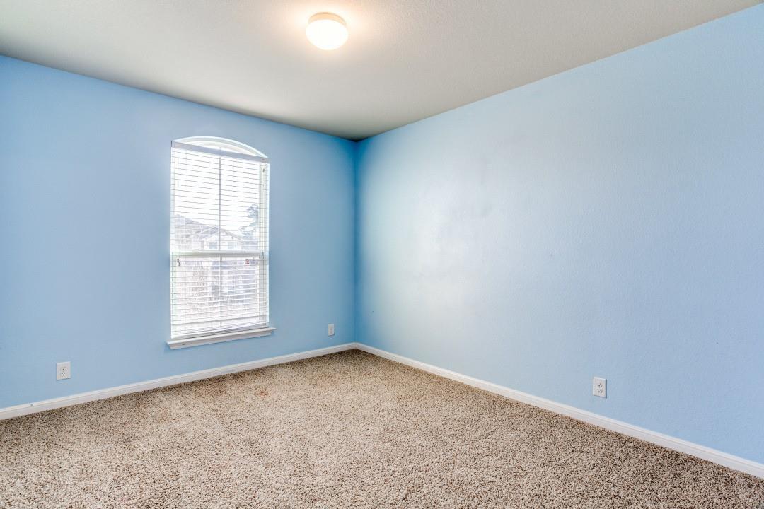 11628 Yeadon WAY