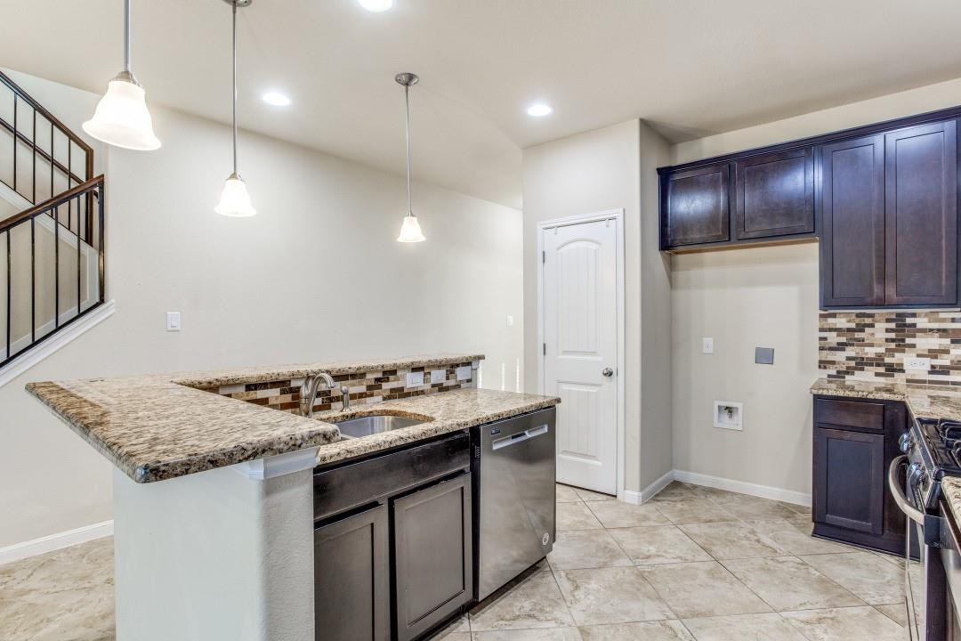 11628 Yeadon WAY