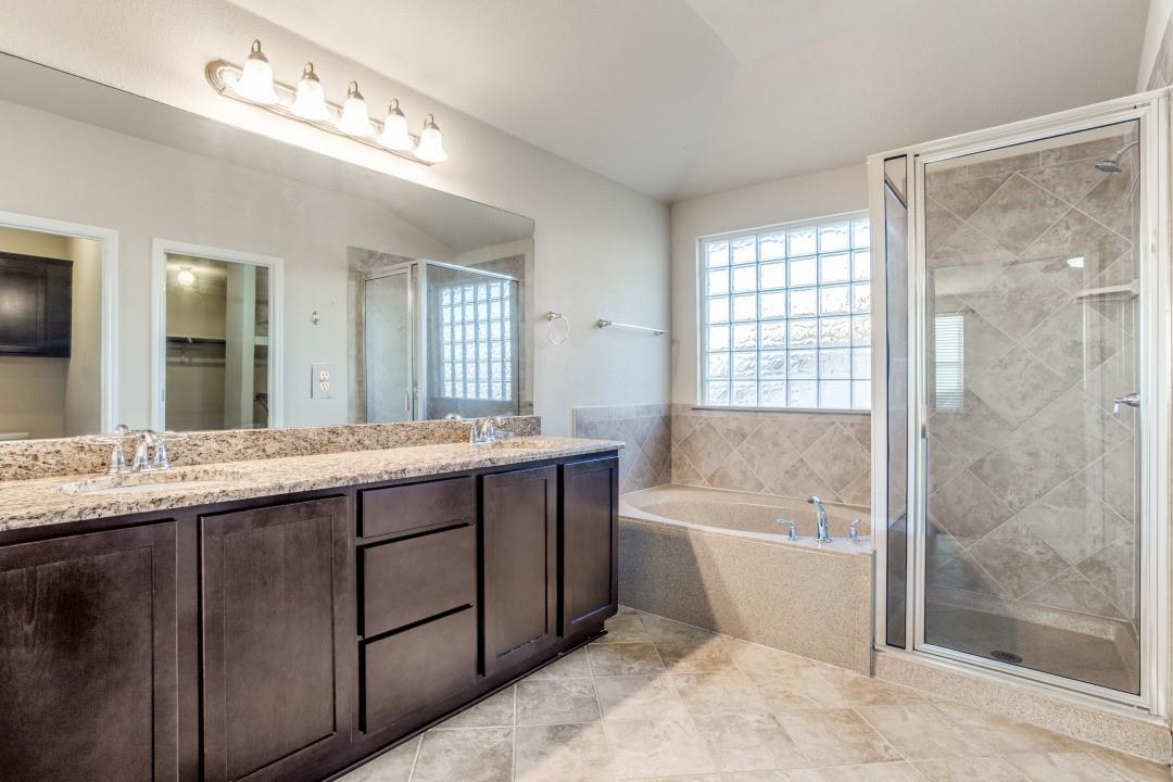 11628 Yeadon WAY