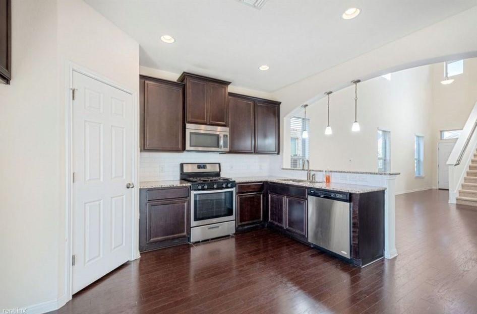 1401 Little Elm TRL # 114