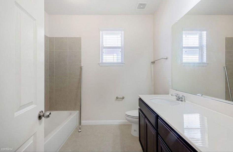 1401 Little Elm TRL # 114