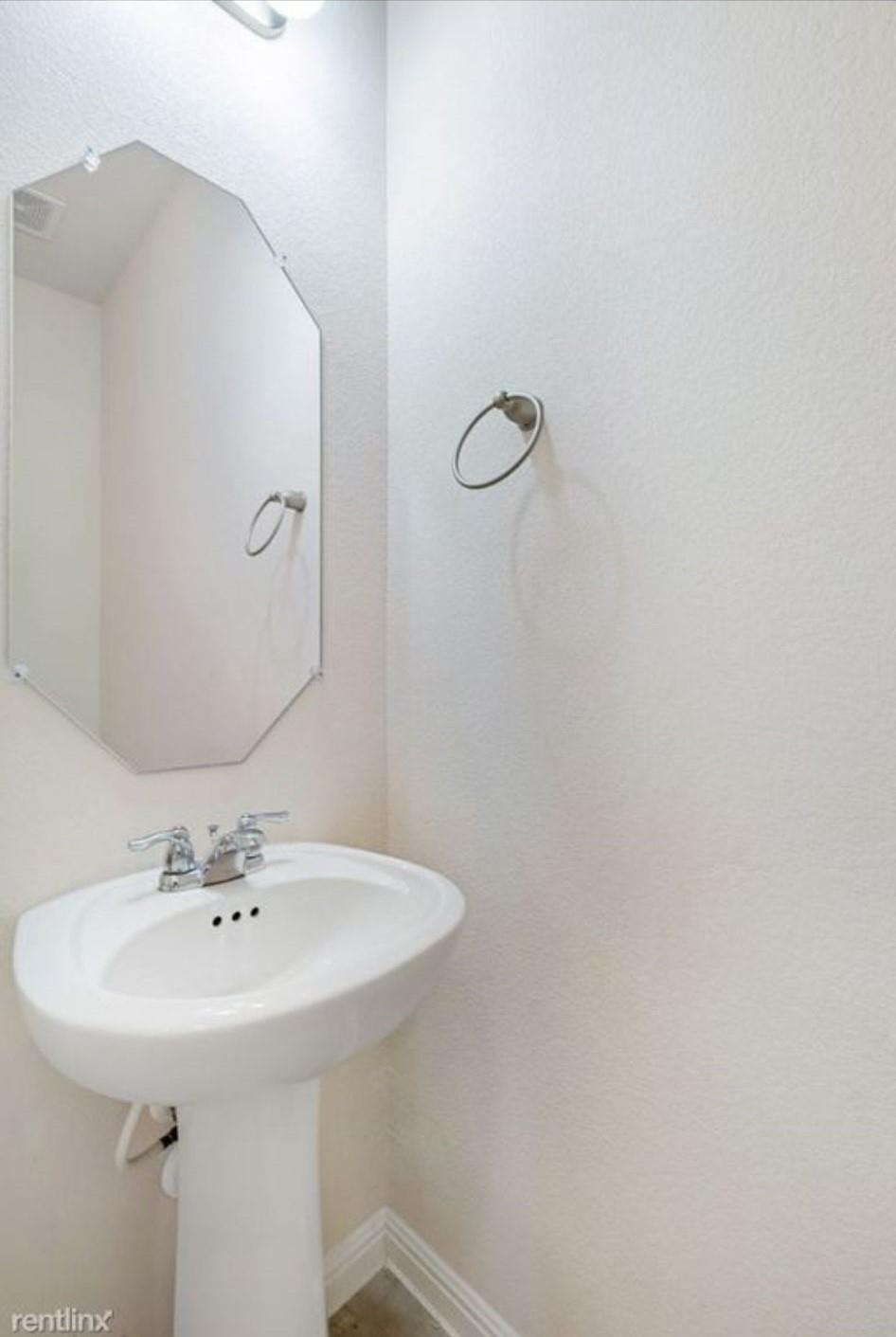 1401 Little Elm TRL # 114