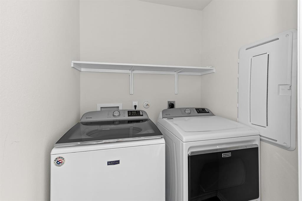 457 Bedford Falls LN