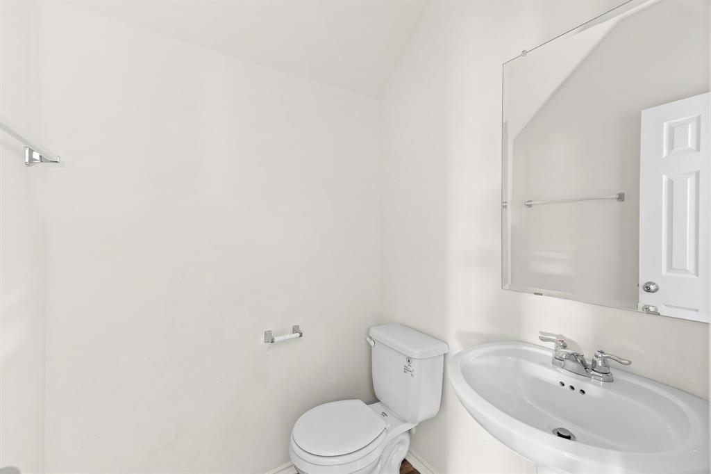 457 Bedford Falls LN