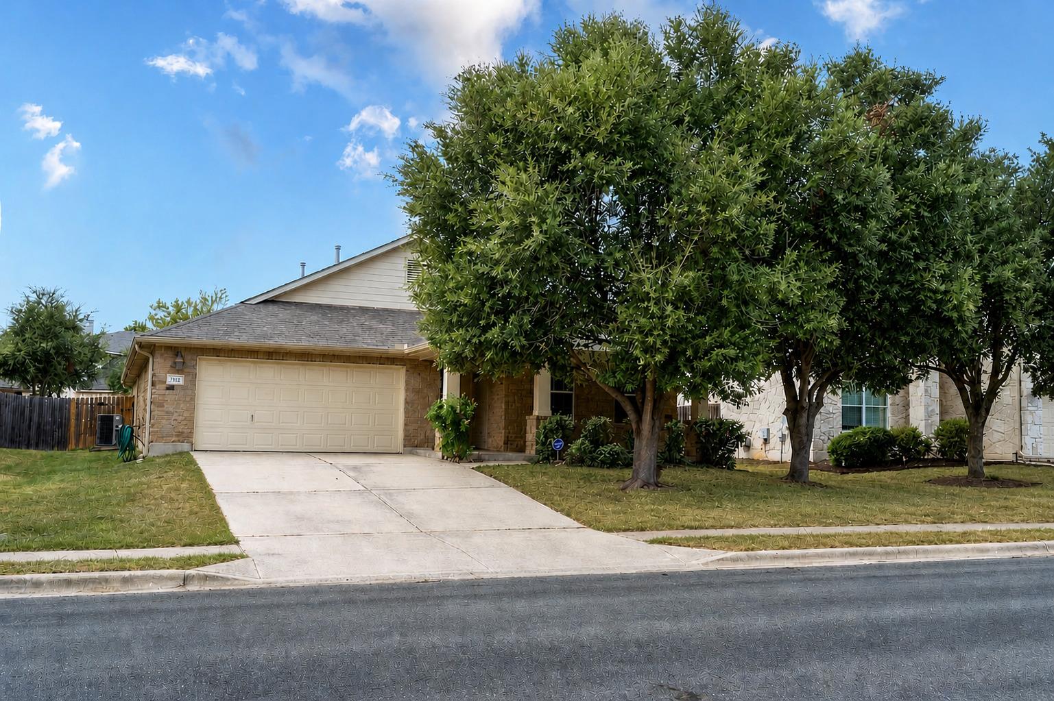 9408 Castle Pines DR