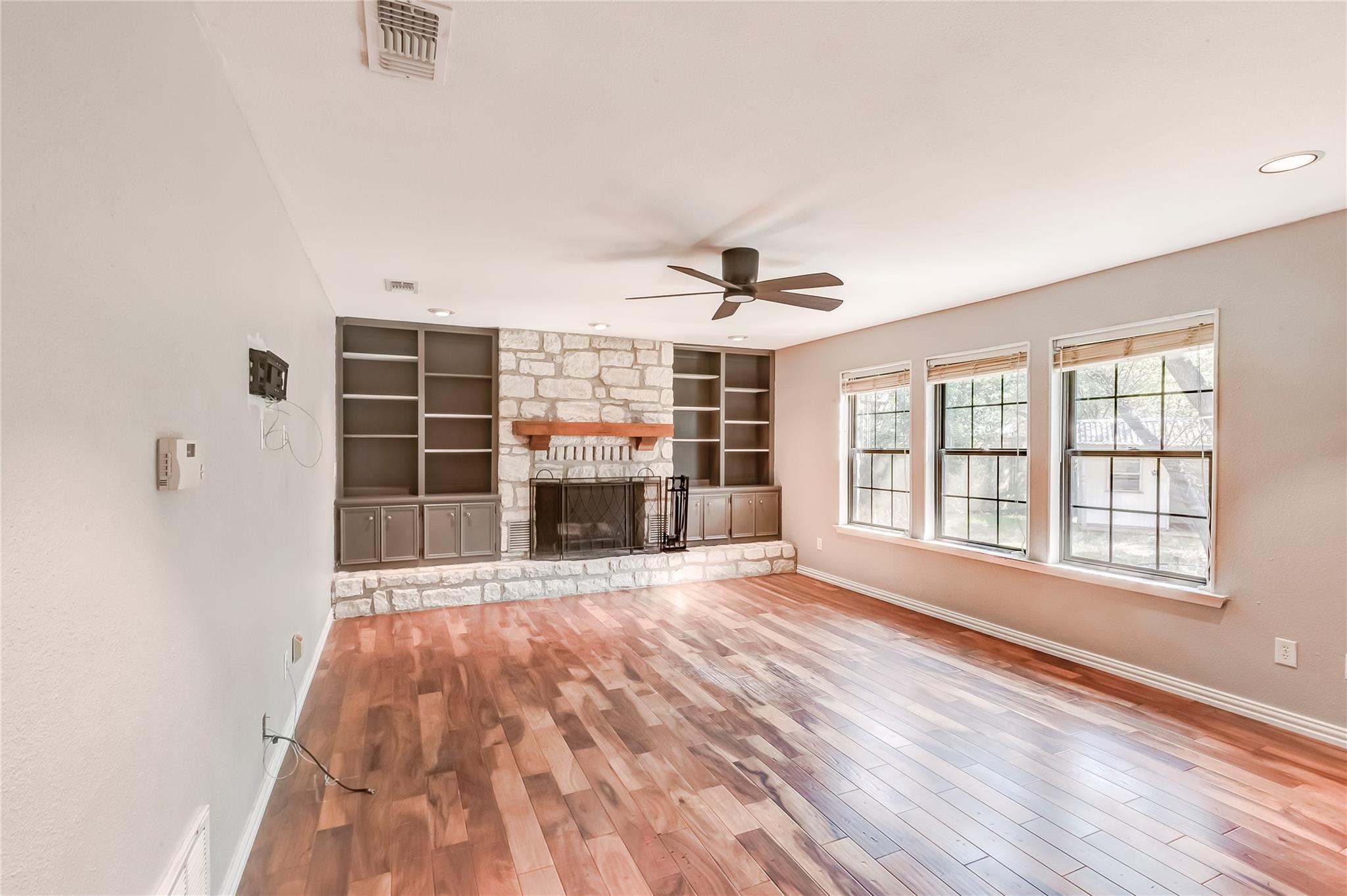 10905 Wintergreen HL