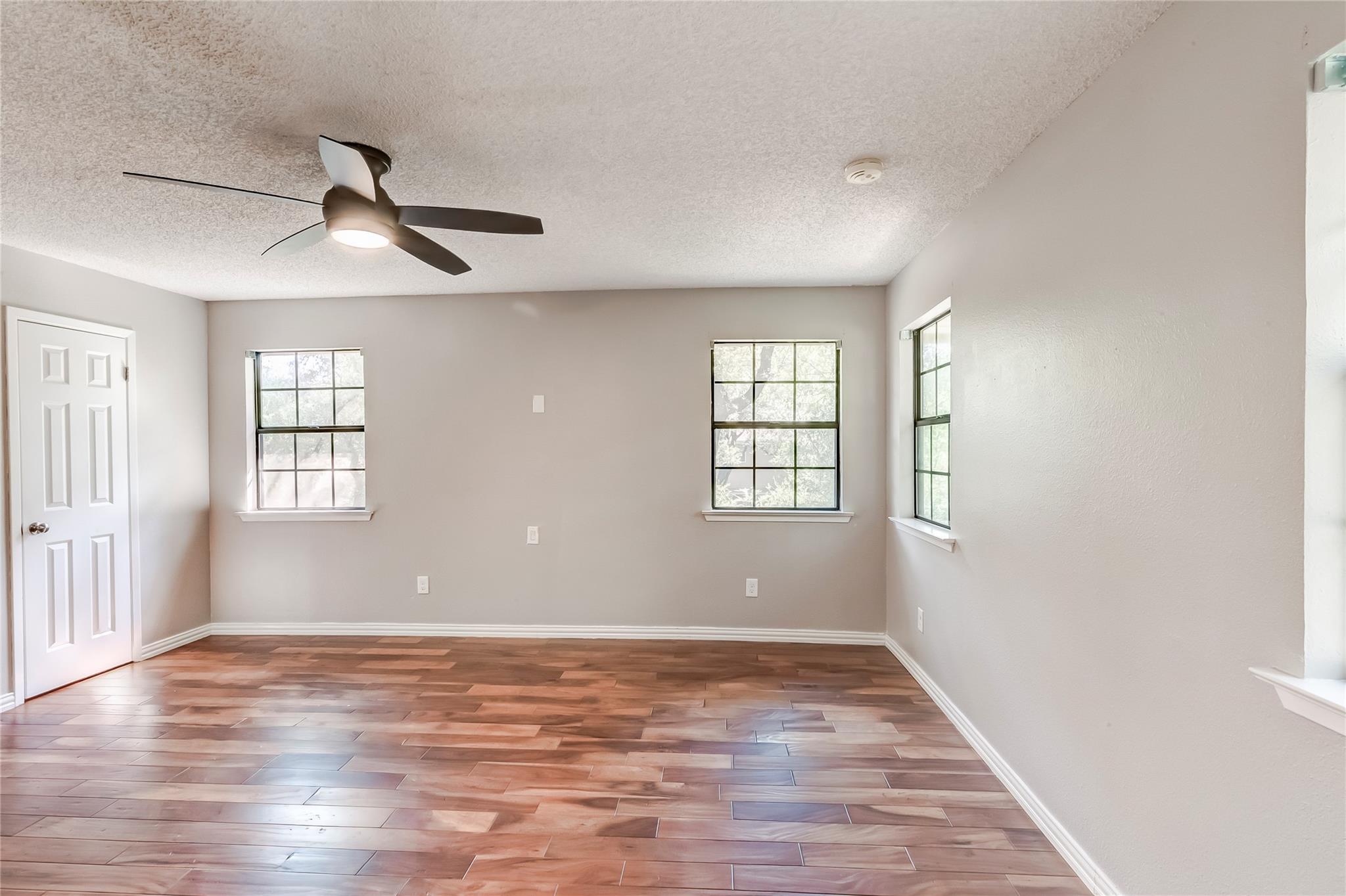 10905 Wintergreen HL