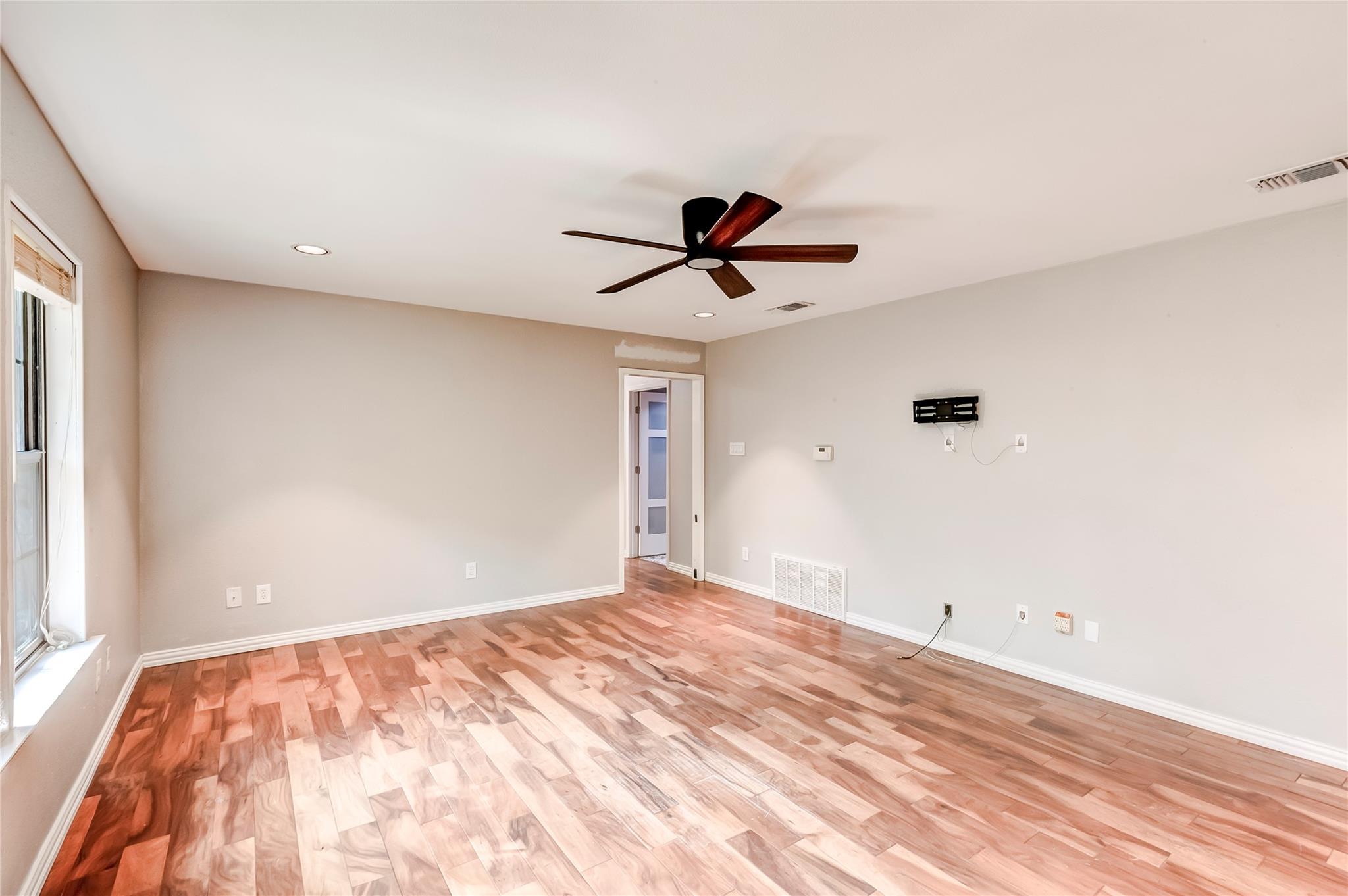 10905 Wintergreen HL