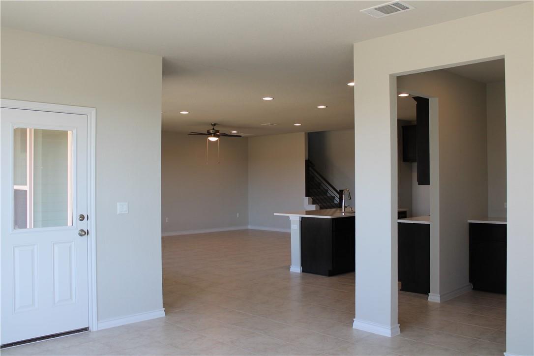 16700 Fresno CV
