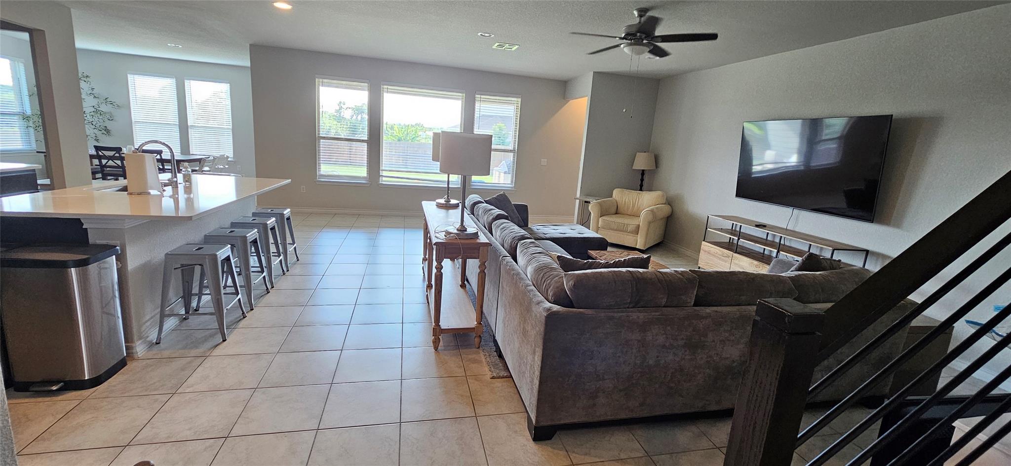 16700 Fresno CV