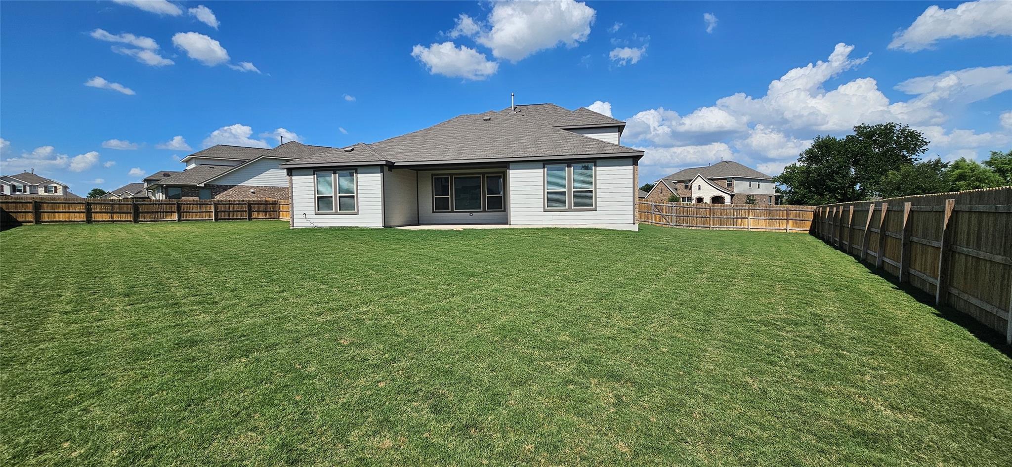 16700 Fresno CV