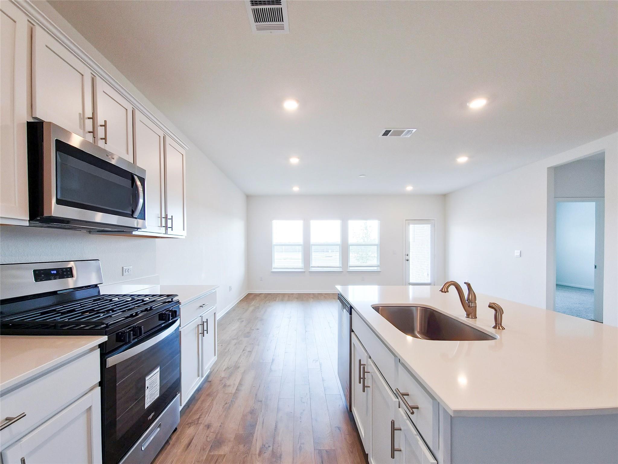 2313 March Hare TRCE