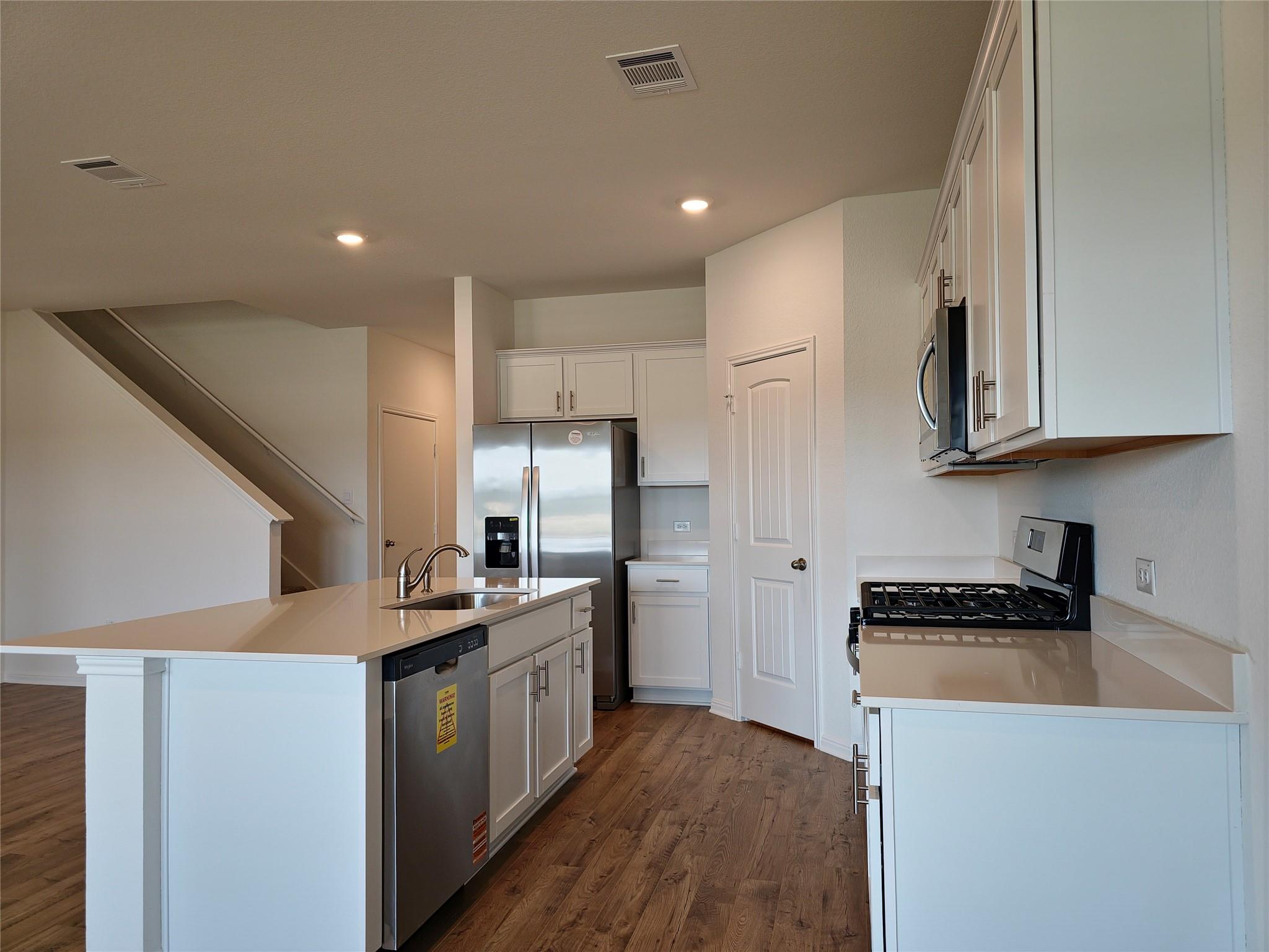 2313 March Hare TRCE