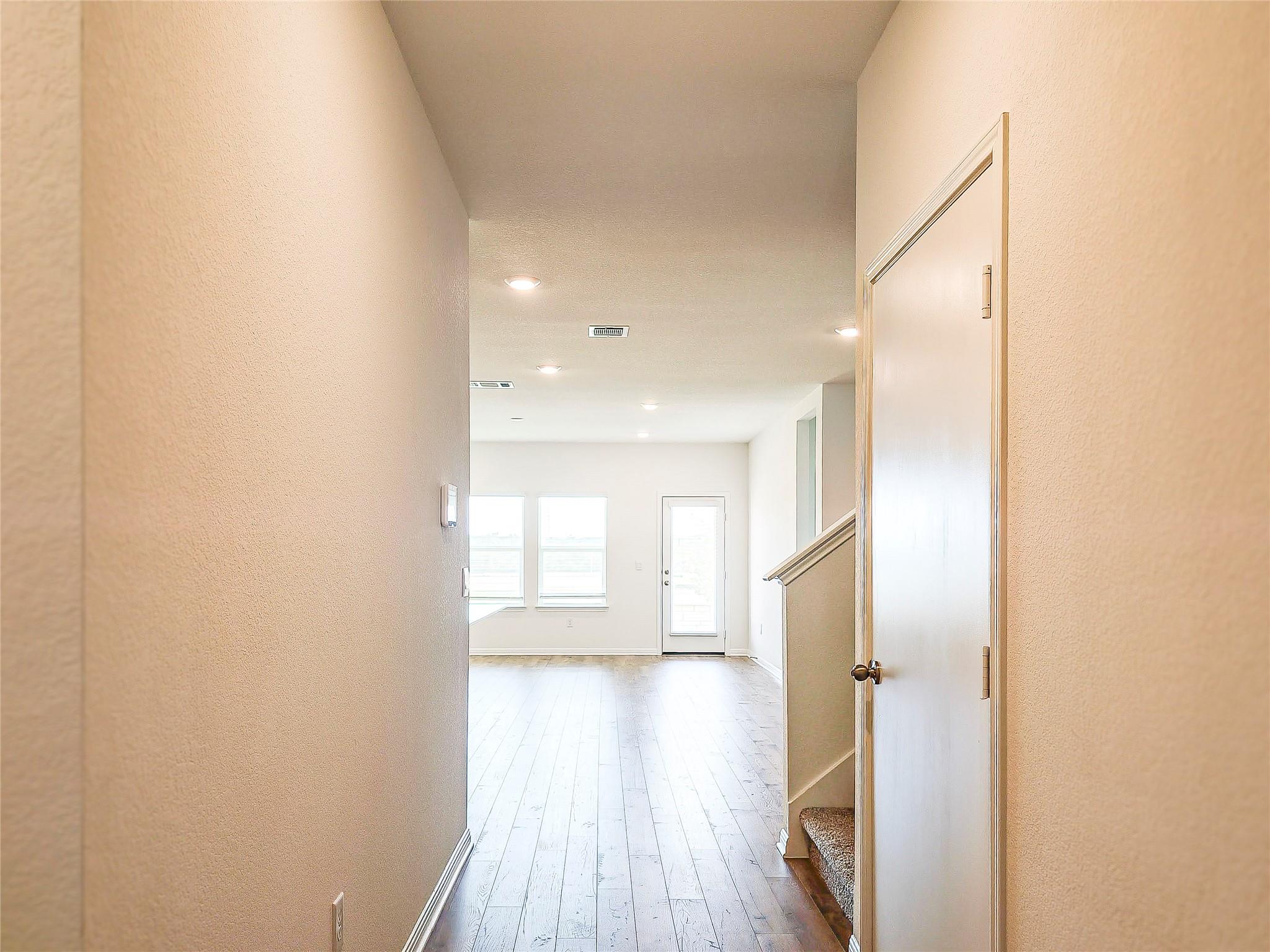 2313 March Hare TRCE