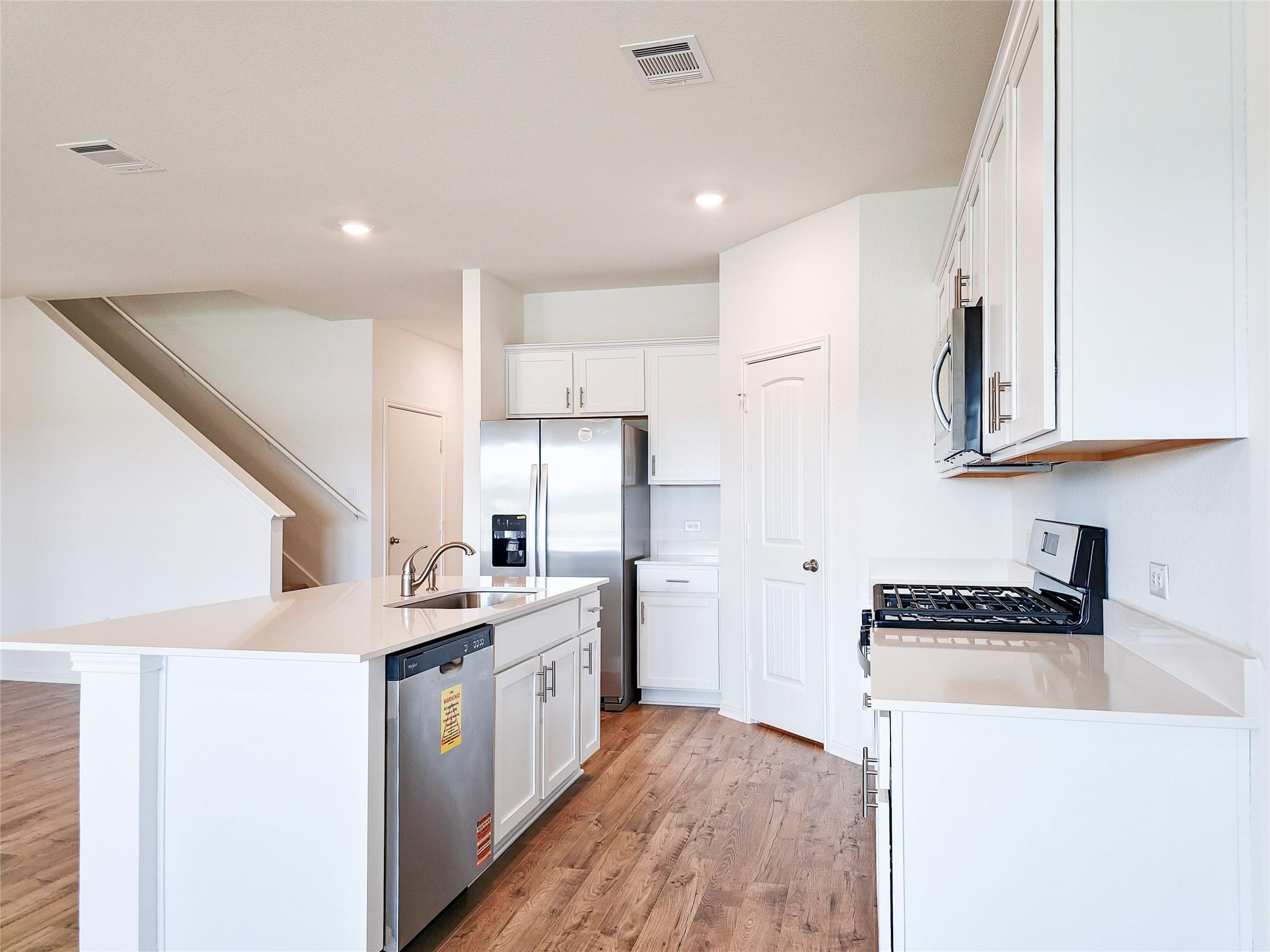 2313 March Hare TRCE