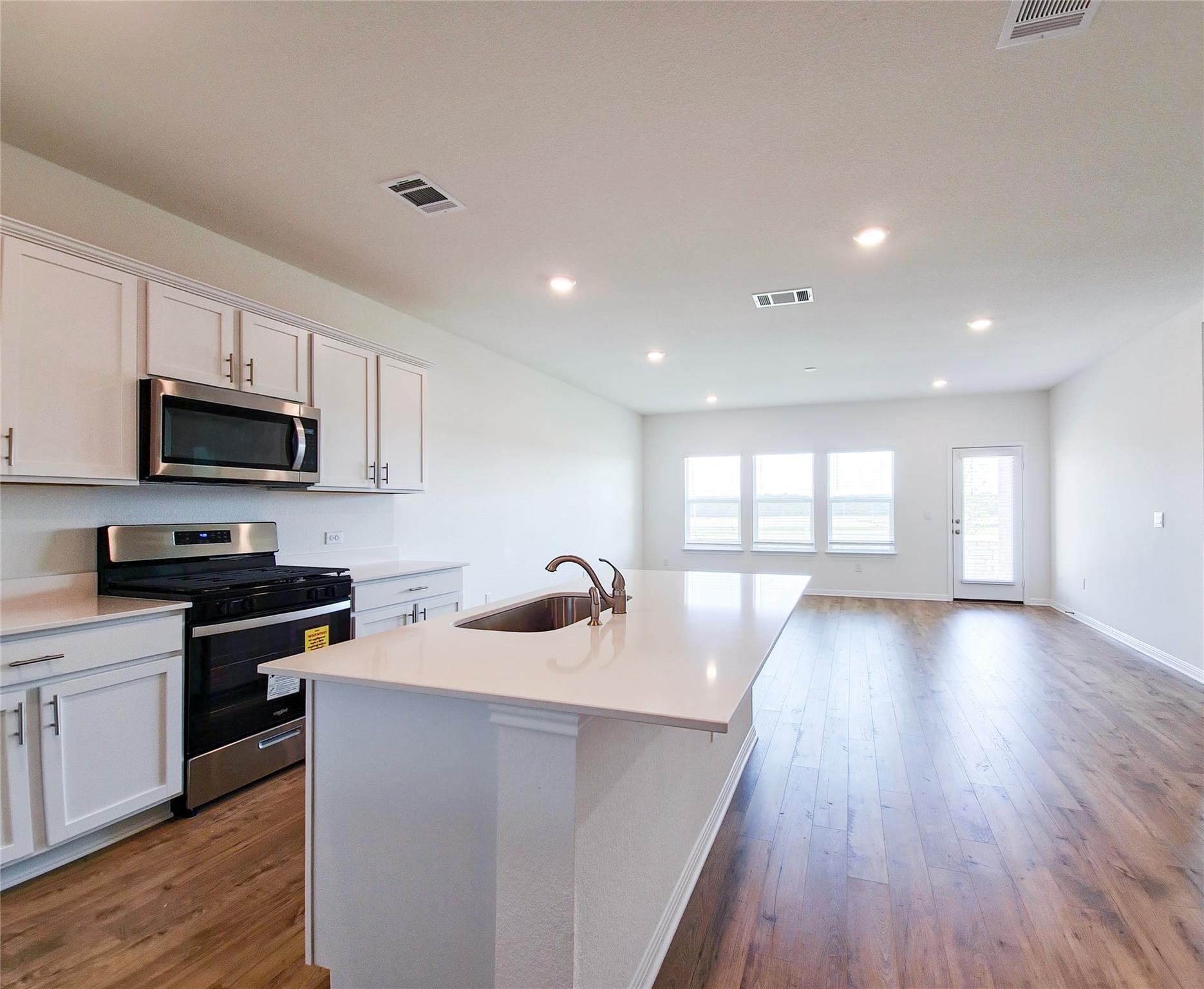 2313 March Hare TRCE