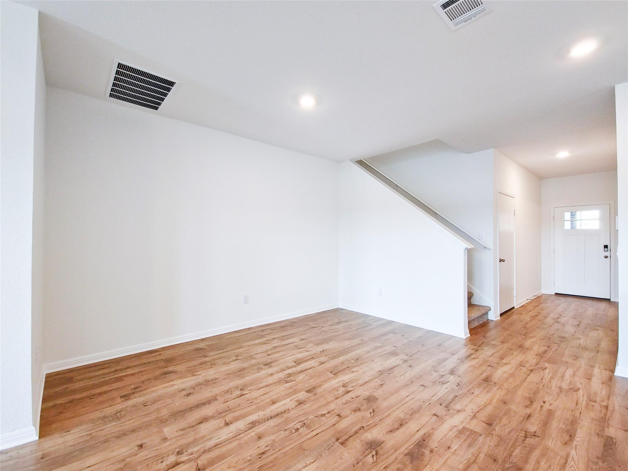 2313 March Hare TRCE