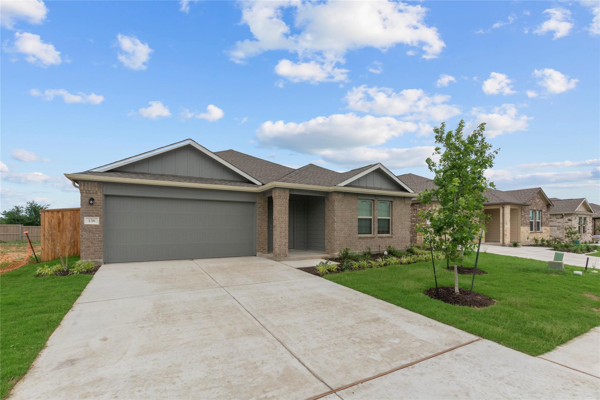 138 Esparza DR