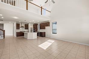 212 Sand Lily LN