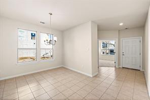 212 Sand Lily LN