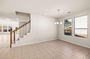 212 Sand Lily LN