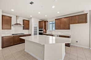 212 Sand Lily LN