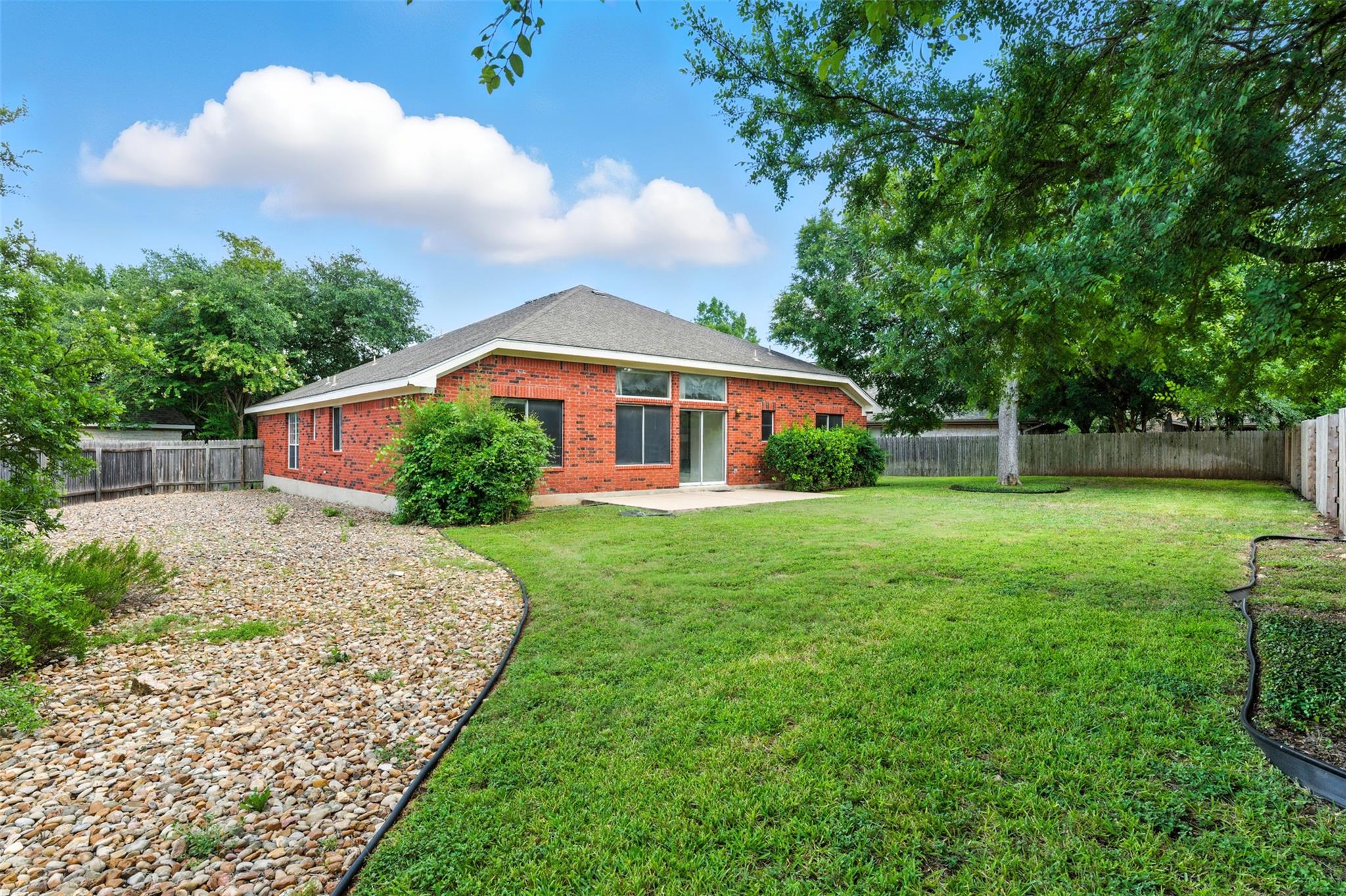 5609 Beachmont CT