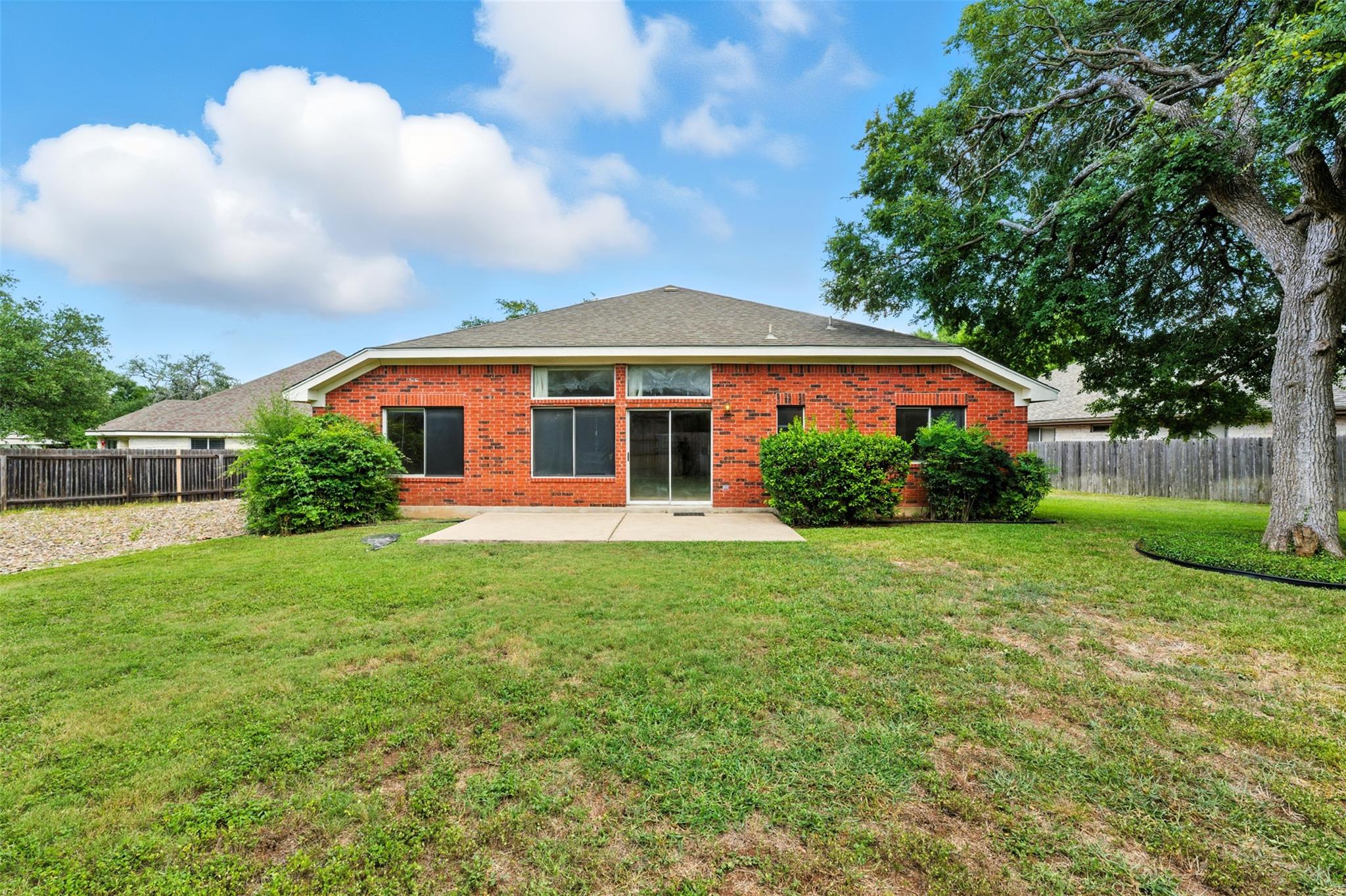 5609 Beachmont CT