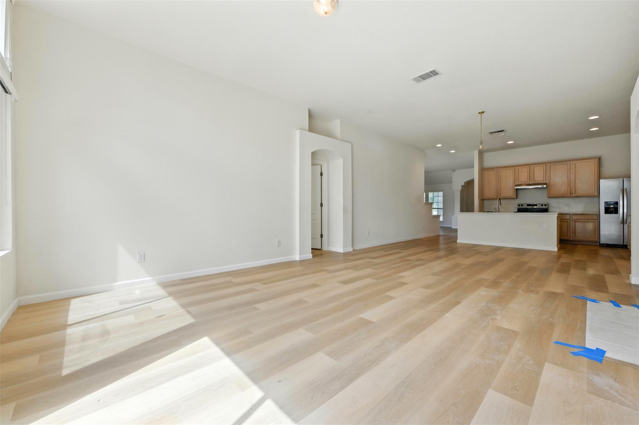 5609 Beachmont CT