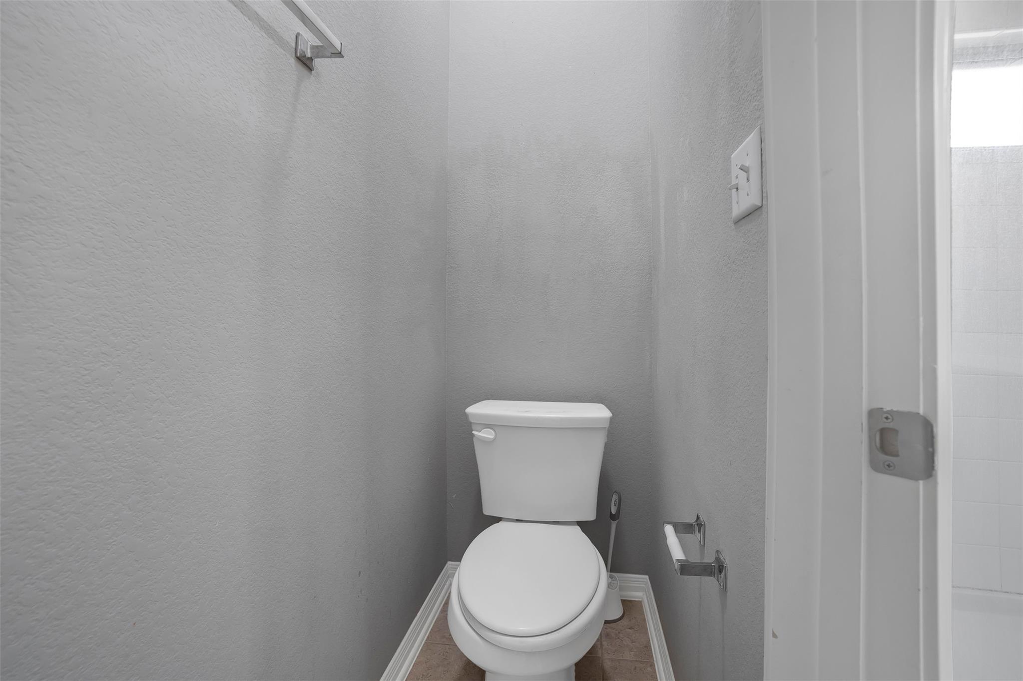 925 Centerra Hills CIR, Round Rock